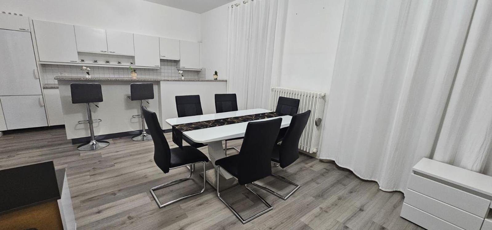 בלינצונה B&B Ilien מראה חיצוני תמונה